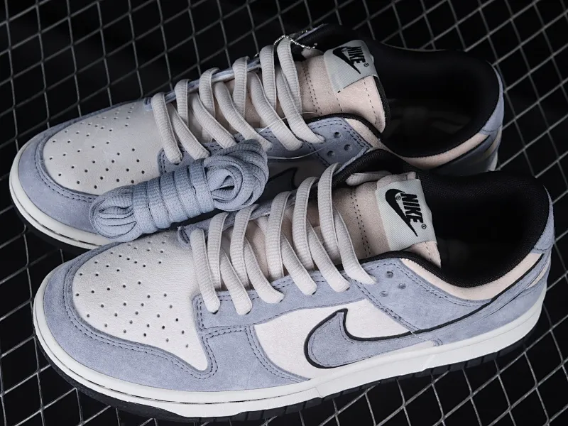 All Categories Nk SB Dunk Series Nk SB Dunk Low Low-top sneakers Otomo Katsuhiro x Nk SB Dunk Low "Steamboy OST" Otomo Katsuhiro co-branded SB low-top sports and leisure sneakers LF0039-026